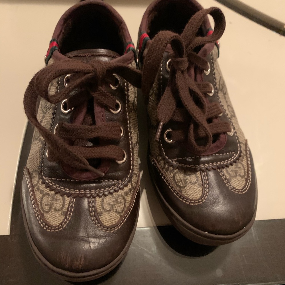 Authentic Gucci boys sneakers